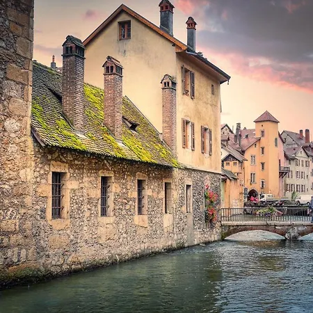 Ferienwohnung La Belle Balade - Parking - Wifi - Balcon - Belle Vue ! Annecy Exterior foto